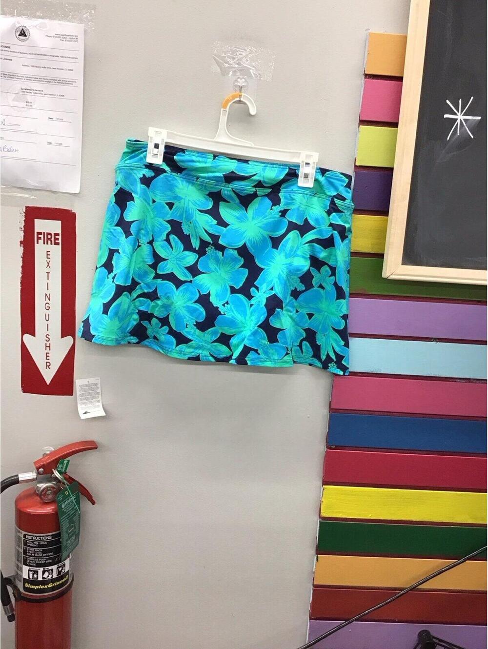 Lyrca xtralife womens swim skirt size 12 new  navy glow from JCPenney